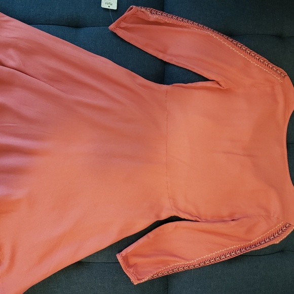 Mudd lace front peasant dress - Picture 3 of 4